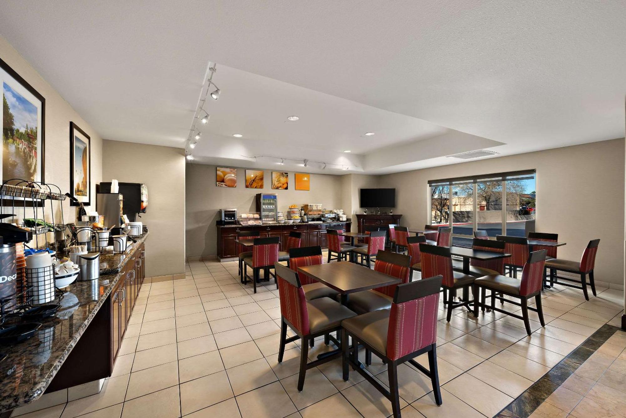Comfort Inn & Suites Airport Convention Center Reno Luaran gambar